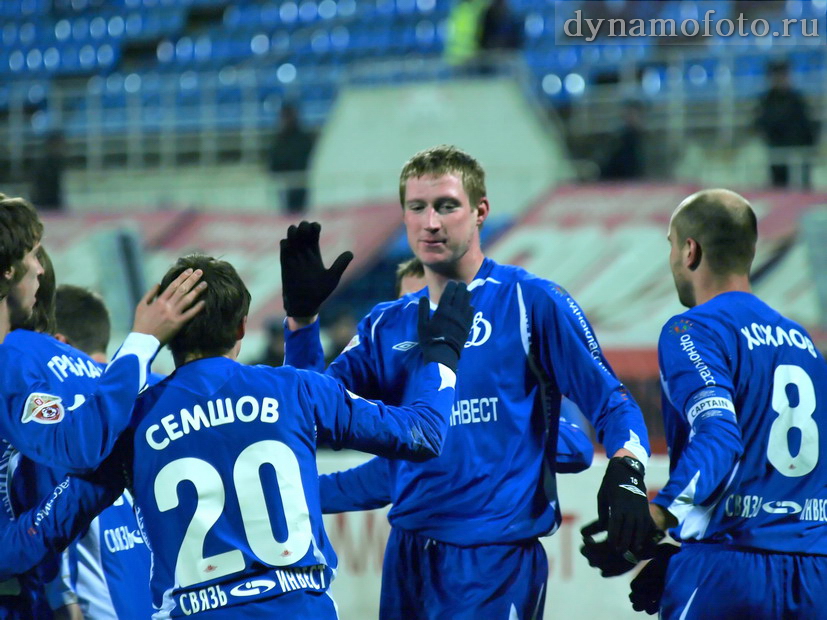 09/11/2008 Динамо - Луч (2-0)