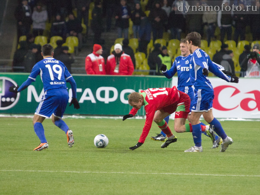12/03/2011 Локомотив - Динамо (3-2)